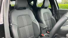 Renault Captur 1.6 E-Tech full hybrid 145 Engineered 5dr Auto Hybrid Hatchback